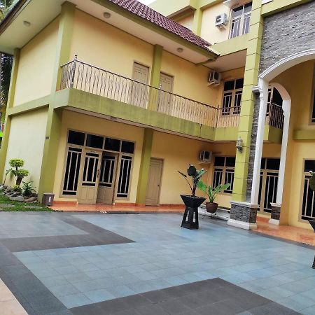 Hotel Randik Sekayu Esterno foto