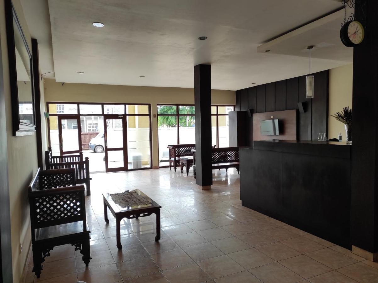 Hotel Randik Sekayu Esterno foto