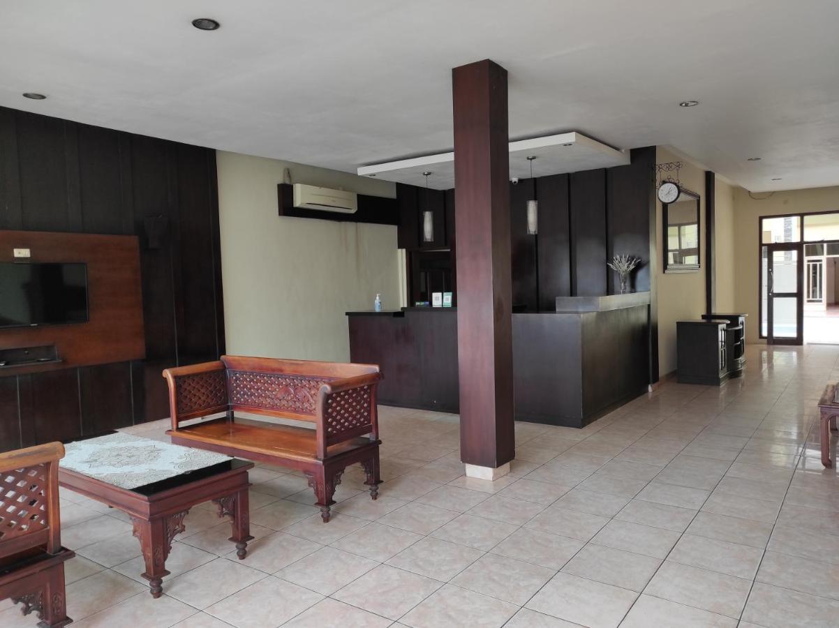 Hotel Randik Sekayu Esterno foto