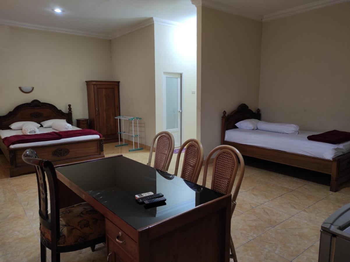 Hotel Randik Sekayu Esterno foto